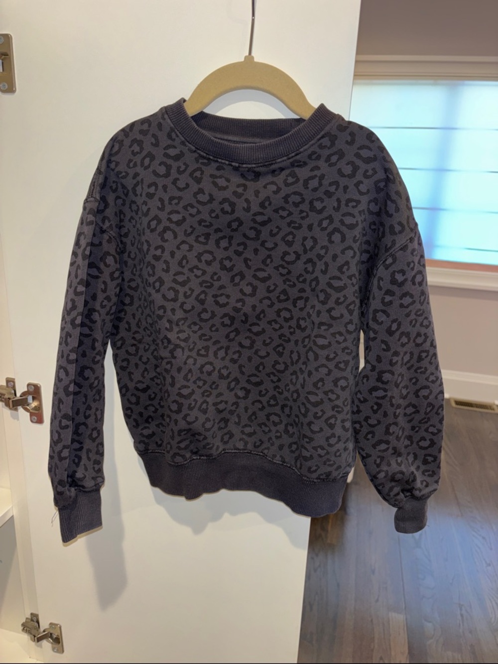 Zara Sweatshirt size 8-9